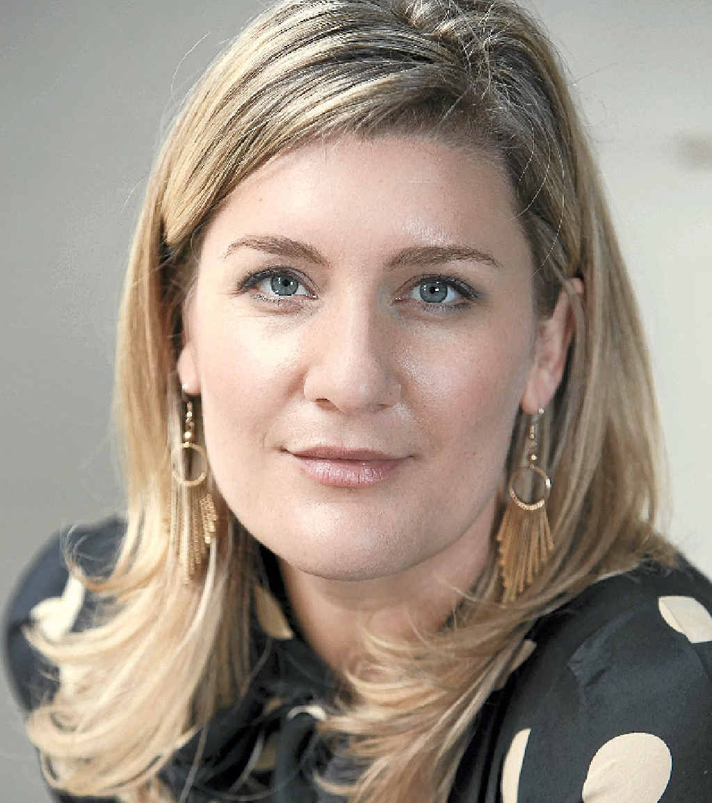 Virginia Gay. Virginia Gay.